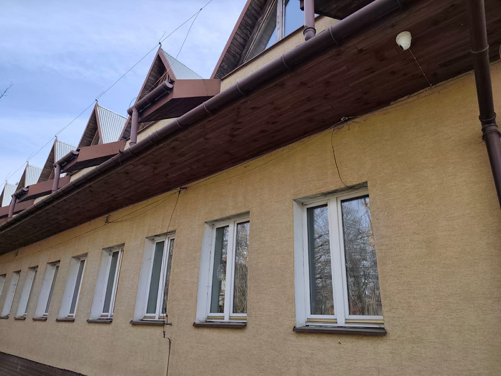 8B1df7a4 221E 4C06 B923 13078953C0bd