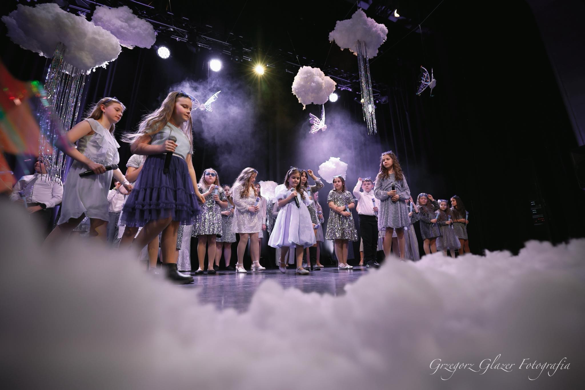 656702641 122182996778428663 1278565845275299145 N