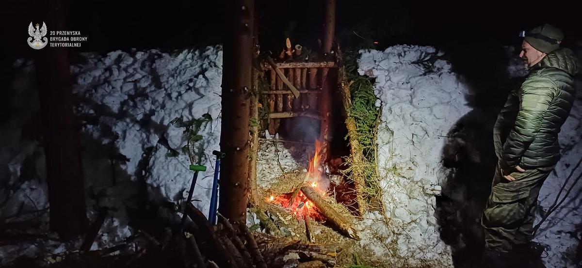 Szkolenie w niskich temperaturach żołnierzy 20 PBOT