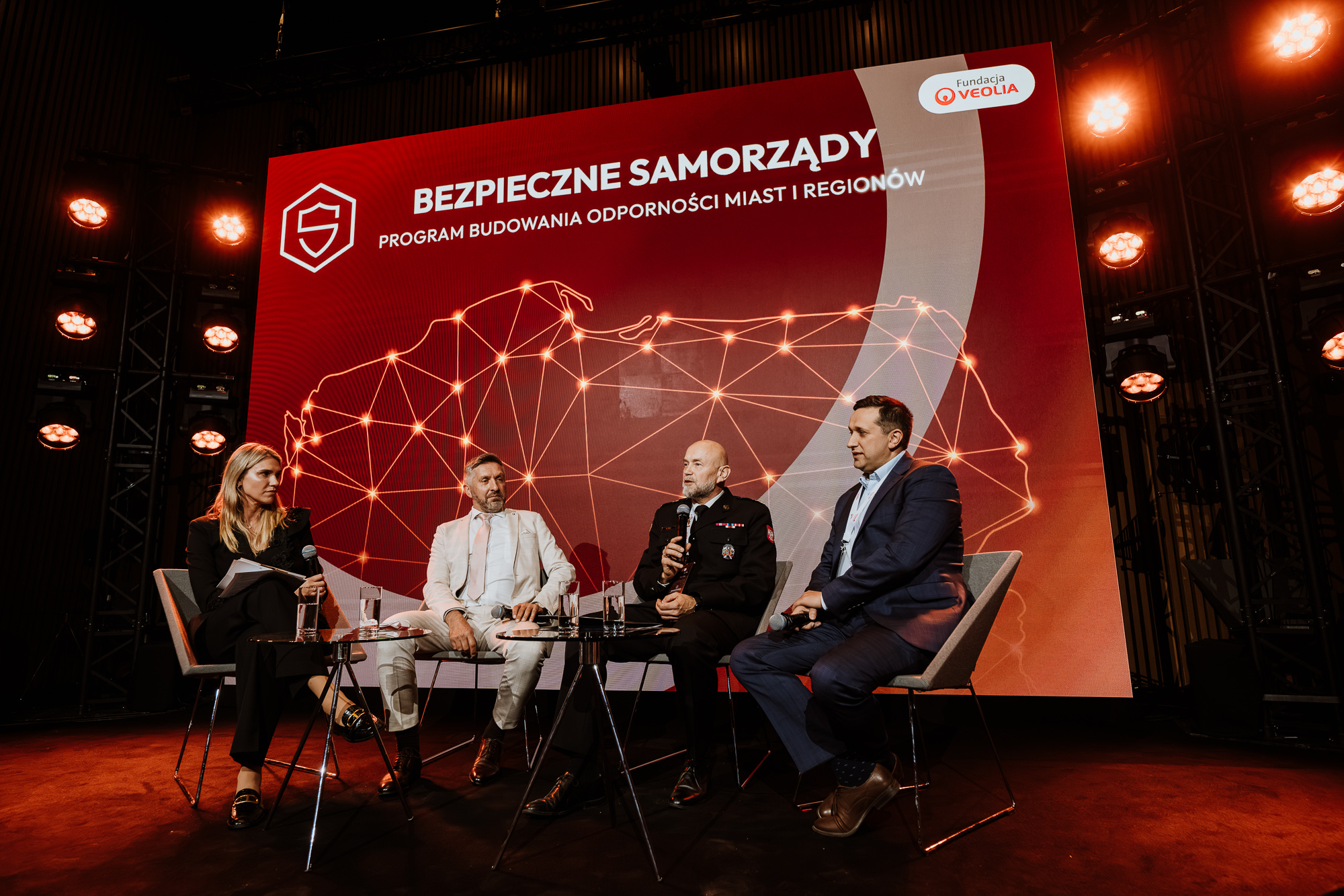 Burmistrz Brzozowa na ogólnopolskiej konferencji „Bezpieczne Samorząd…