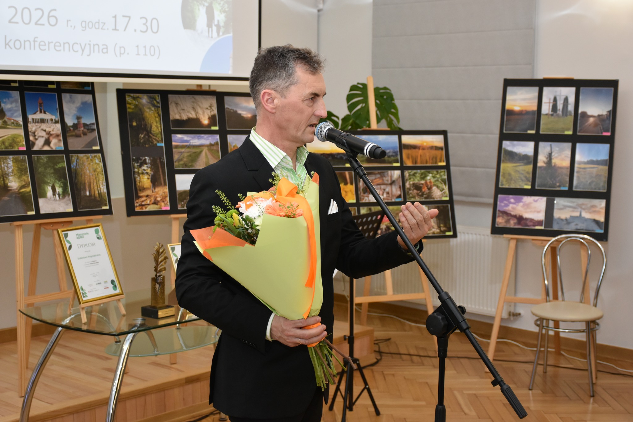 656703422 1431600065437801 8907859267742934418 N