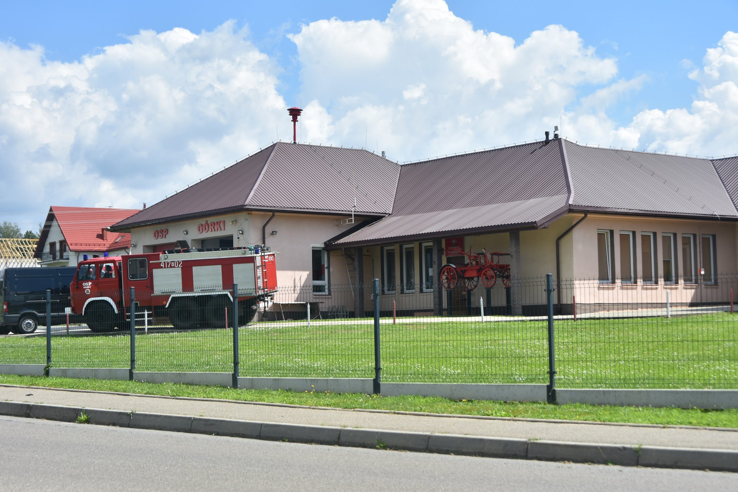 Nowy dach na strażnicy OSP Górki. Kolejna inwestycja w Gminie Brzozów zakończona