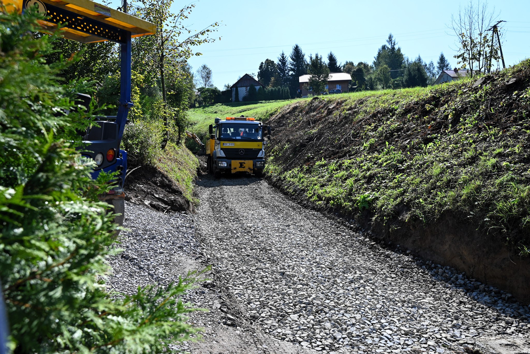 Ruszyła przebudowa drogi gminnej w Przysietnicy