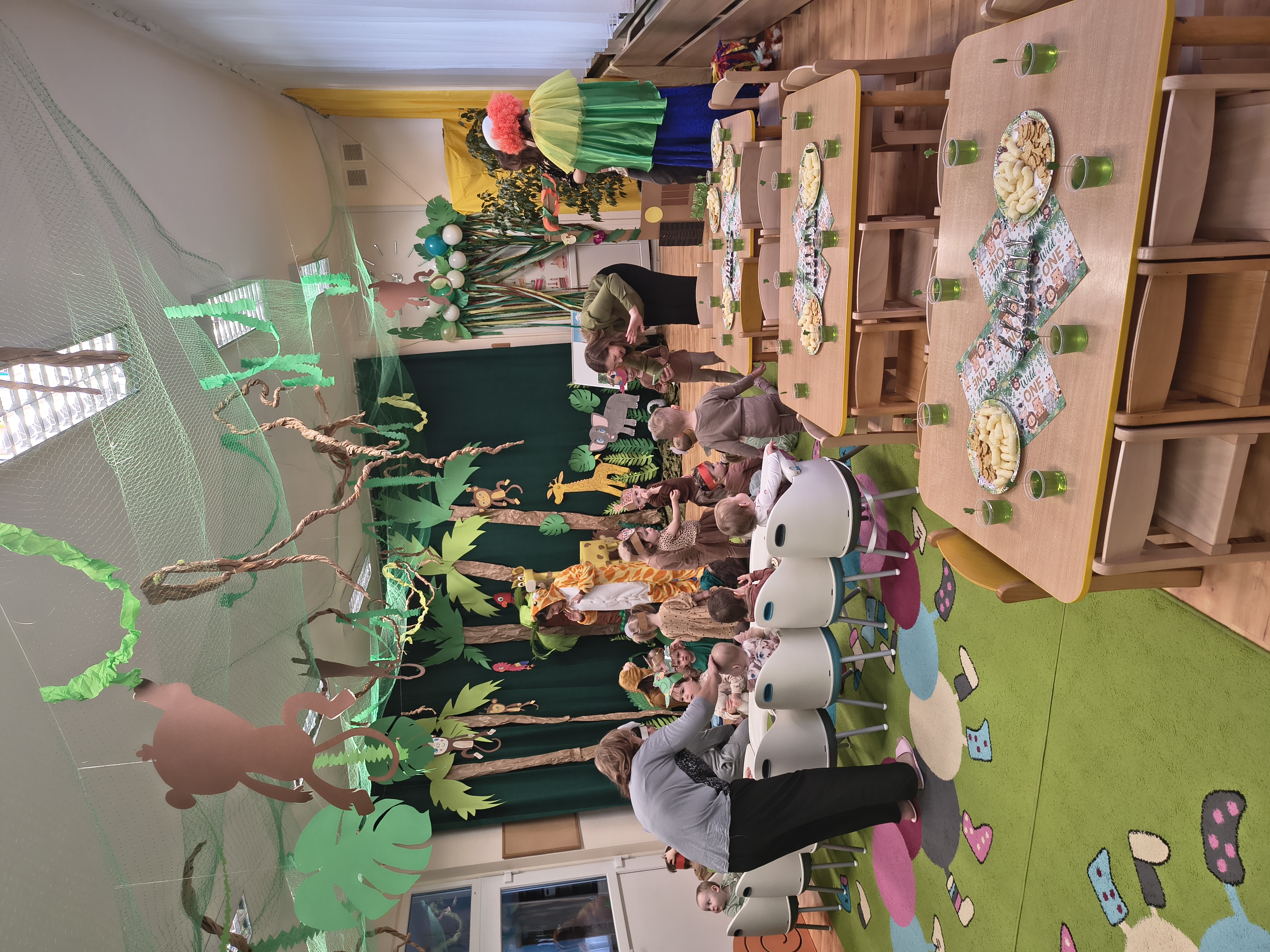 Bal Malucha „Zwierzęta dżungli” w Żłobku Samorządowym w Brzozowie