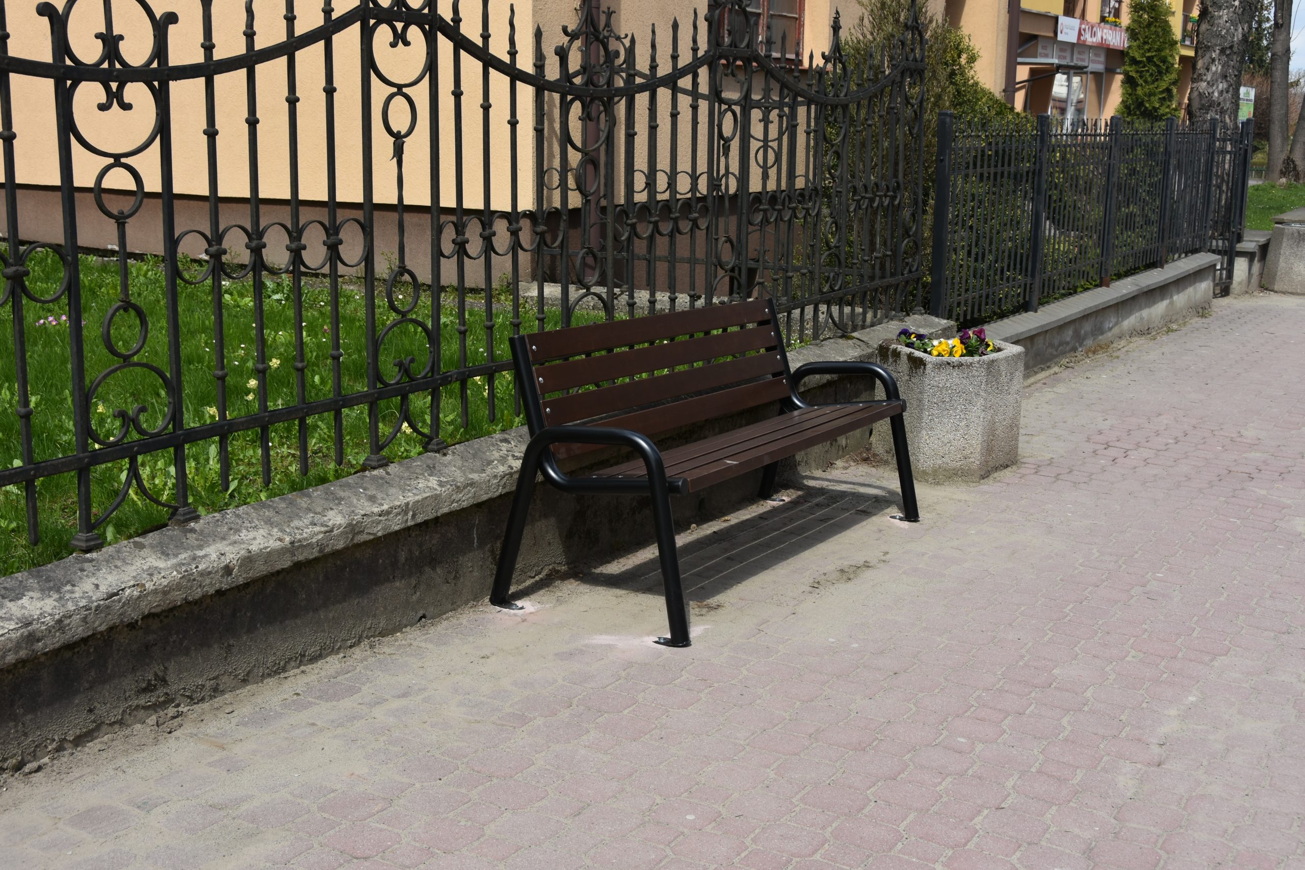 Więcej miejsca do odpoczynku dla mieszkańców i turystów w Brzozowie