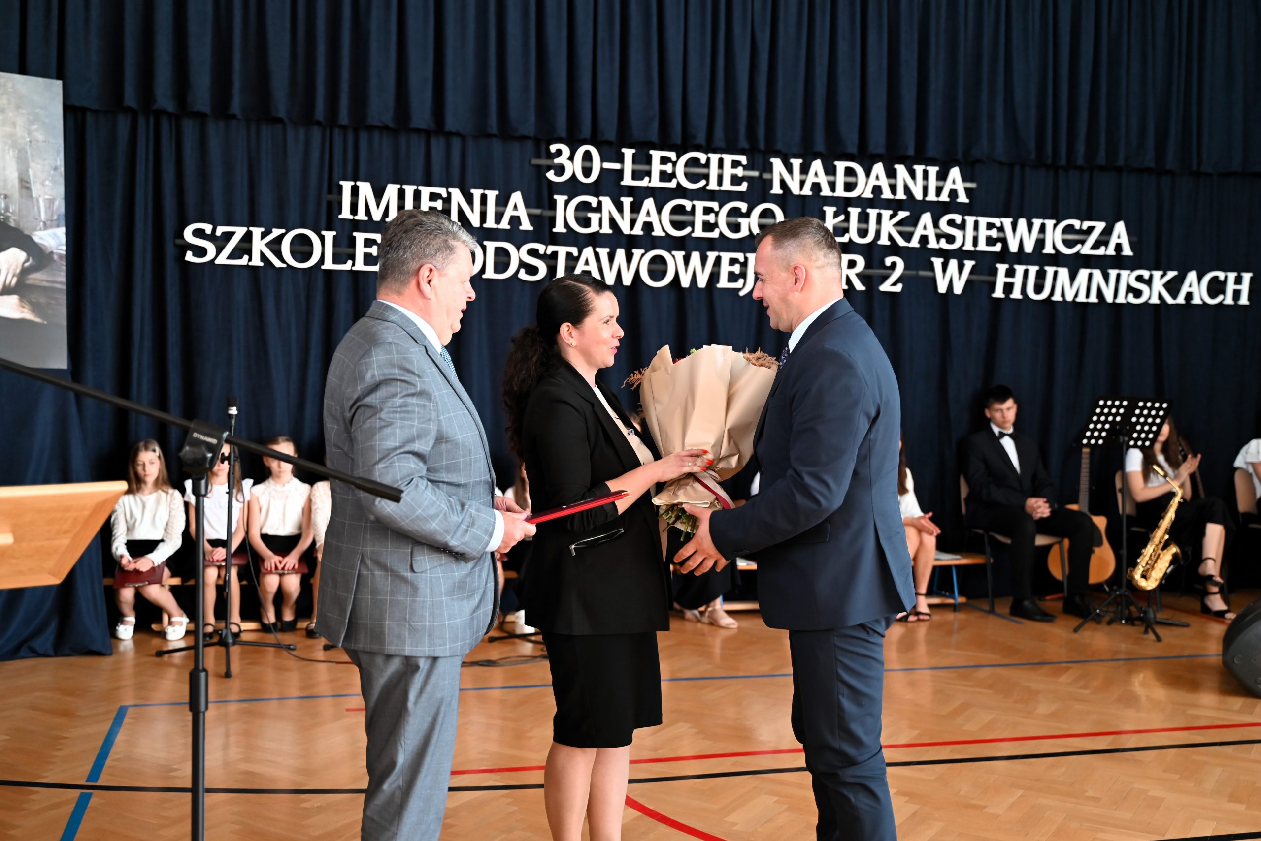 30-lecie nadania imienia Ignacego Łukasiewicza Szkole Podstawowej nr 2 w Humniskach
