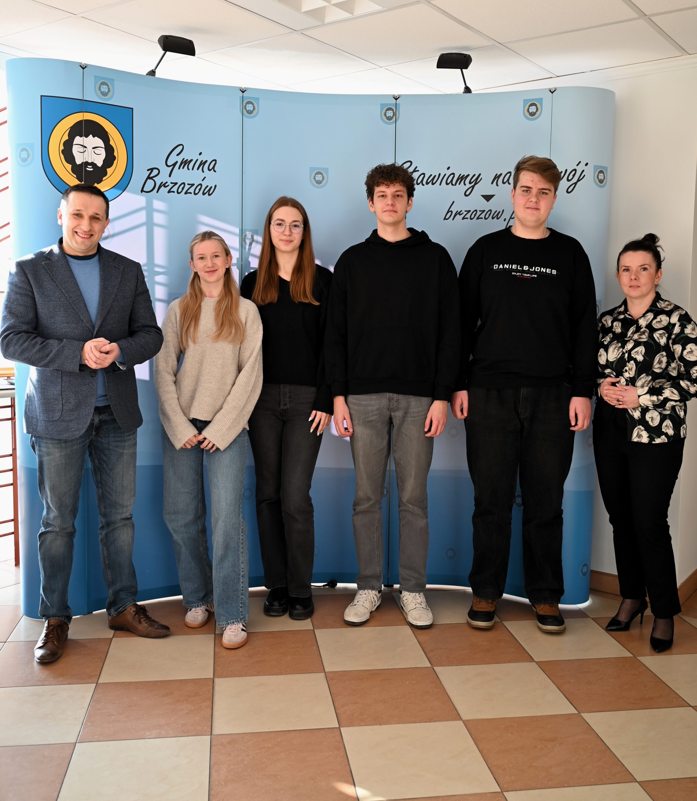 Młodzieżowa Rada Powiatu Brzozowskiego z wizytą u Burmistrza