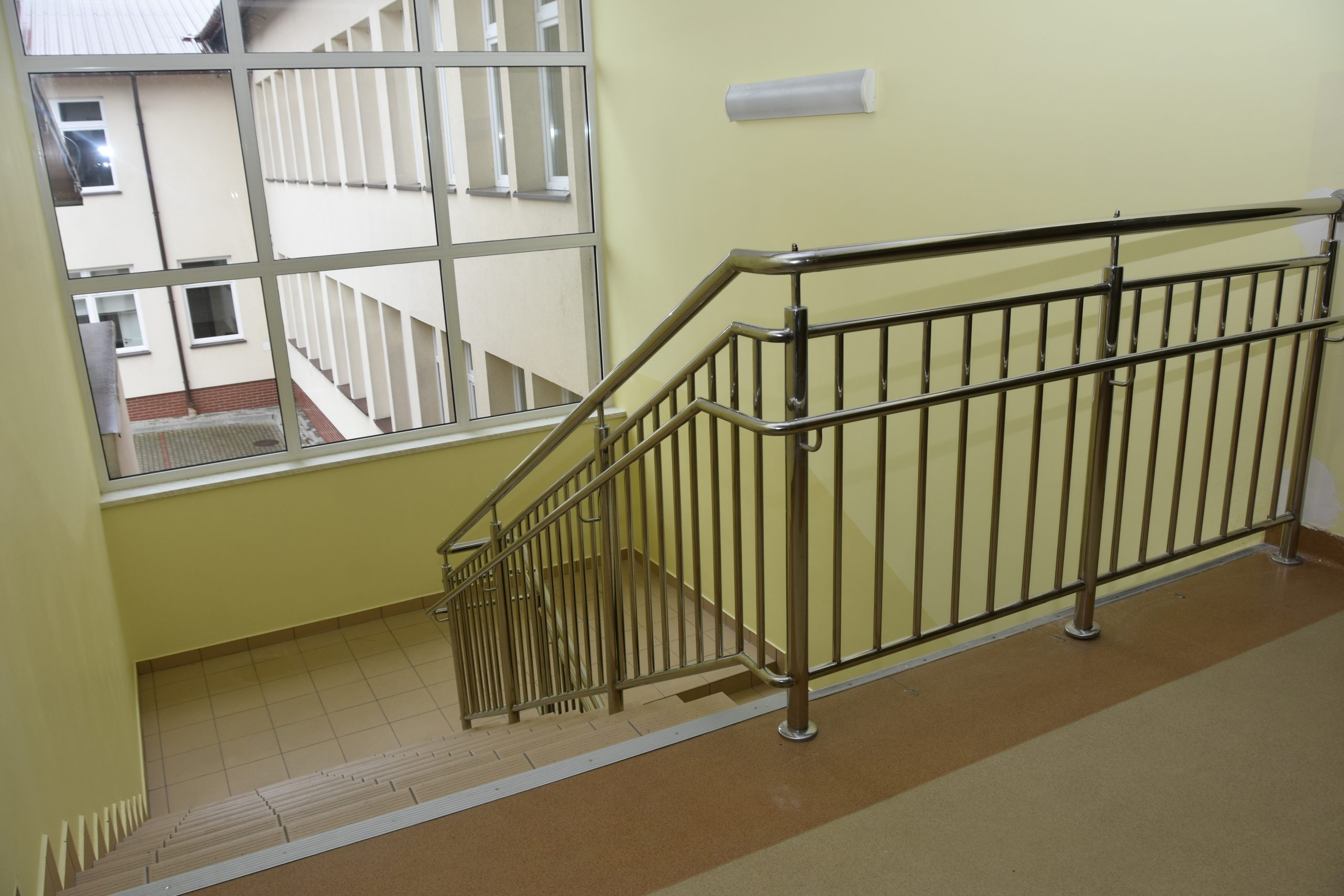 Wakacyjne remonty w szkołach i przedszkolach