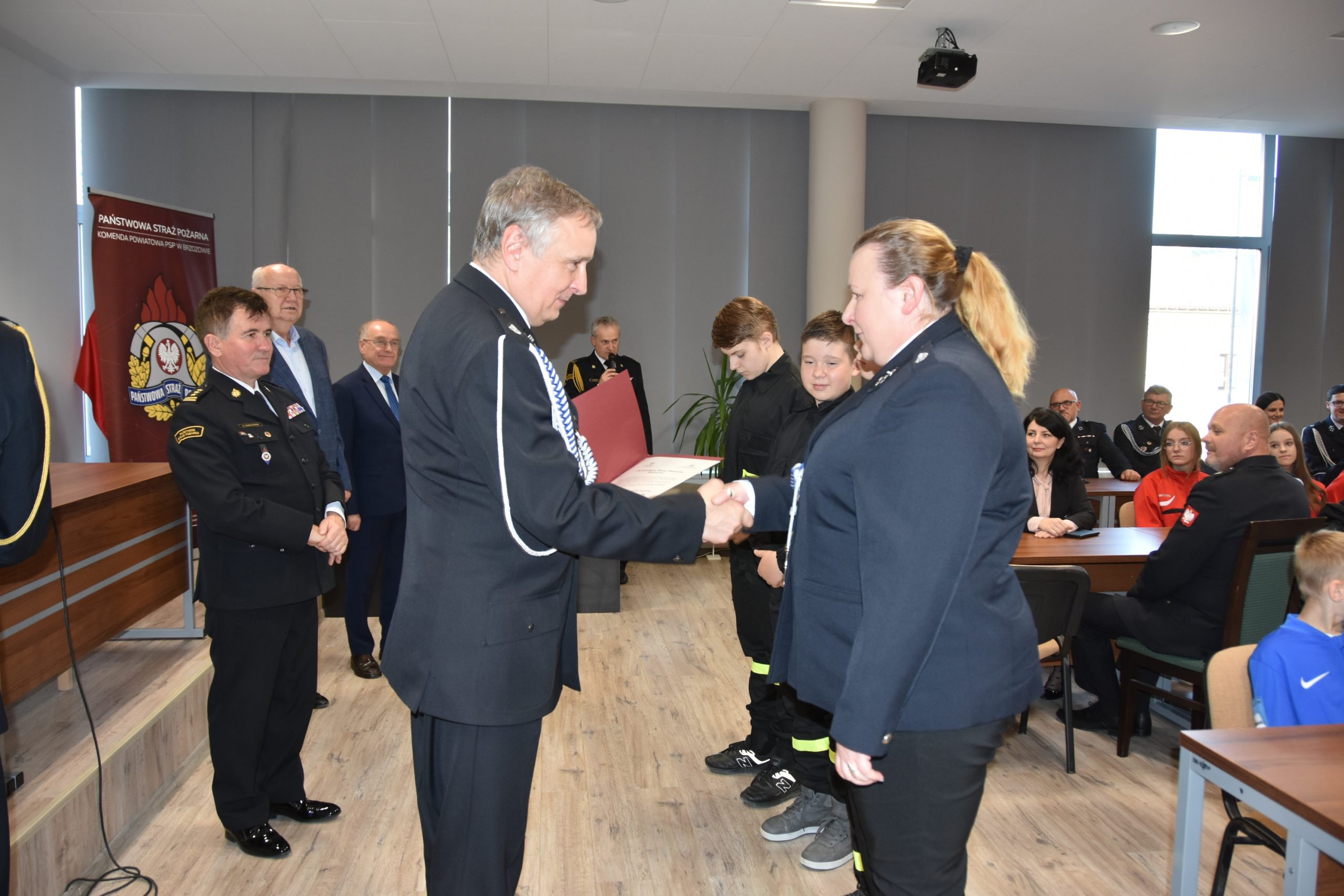 Wręczenie promes dla Młodzieżowych Drużyn Pożarniczych