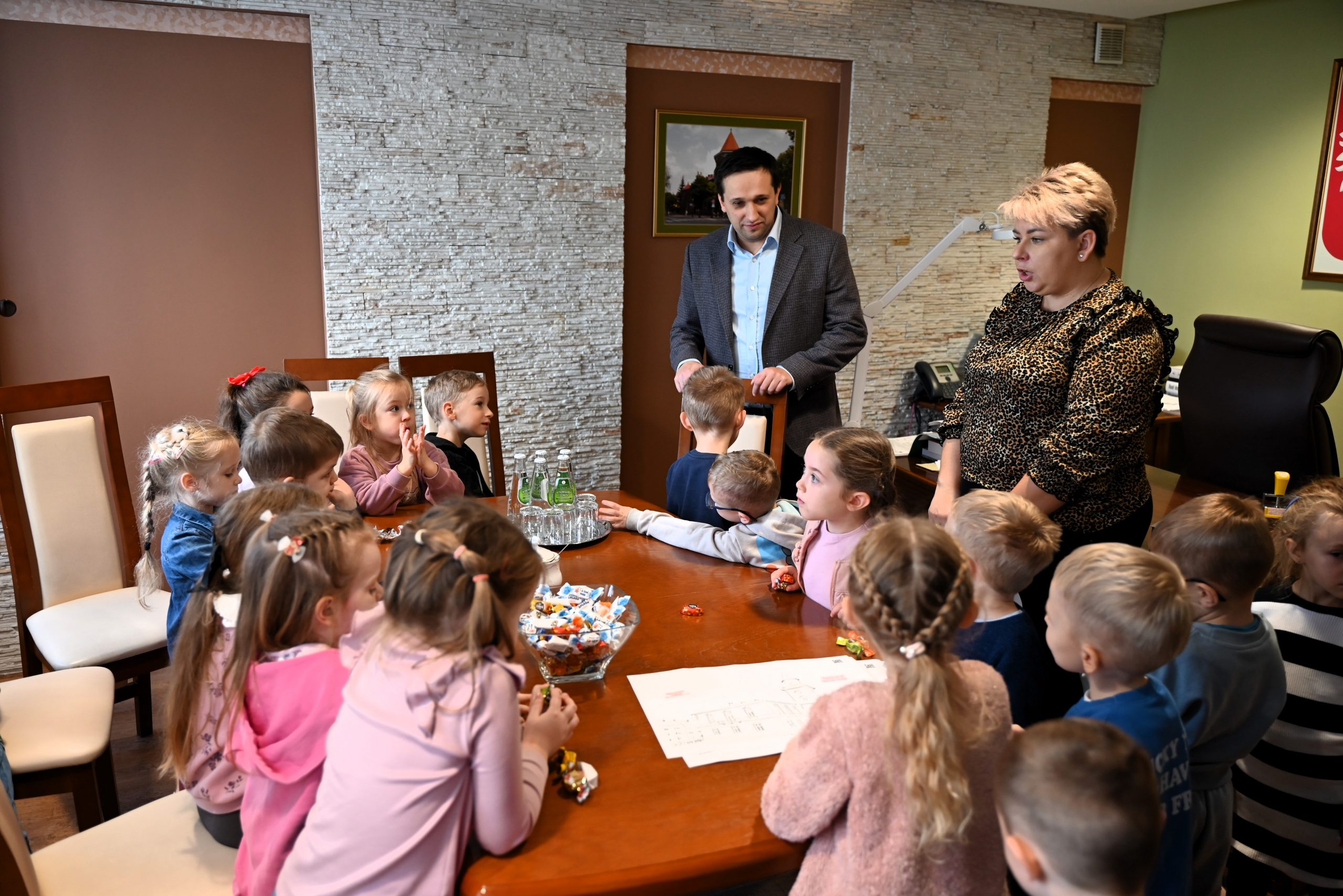 Przedszkolaki z wizytą w urzędzie