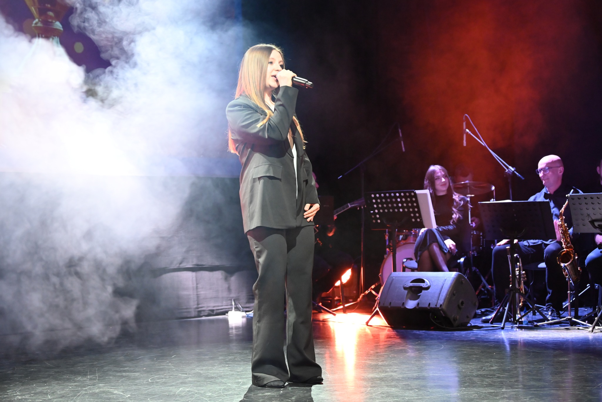 668728585 1418668460299183 1948446513502381042 N