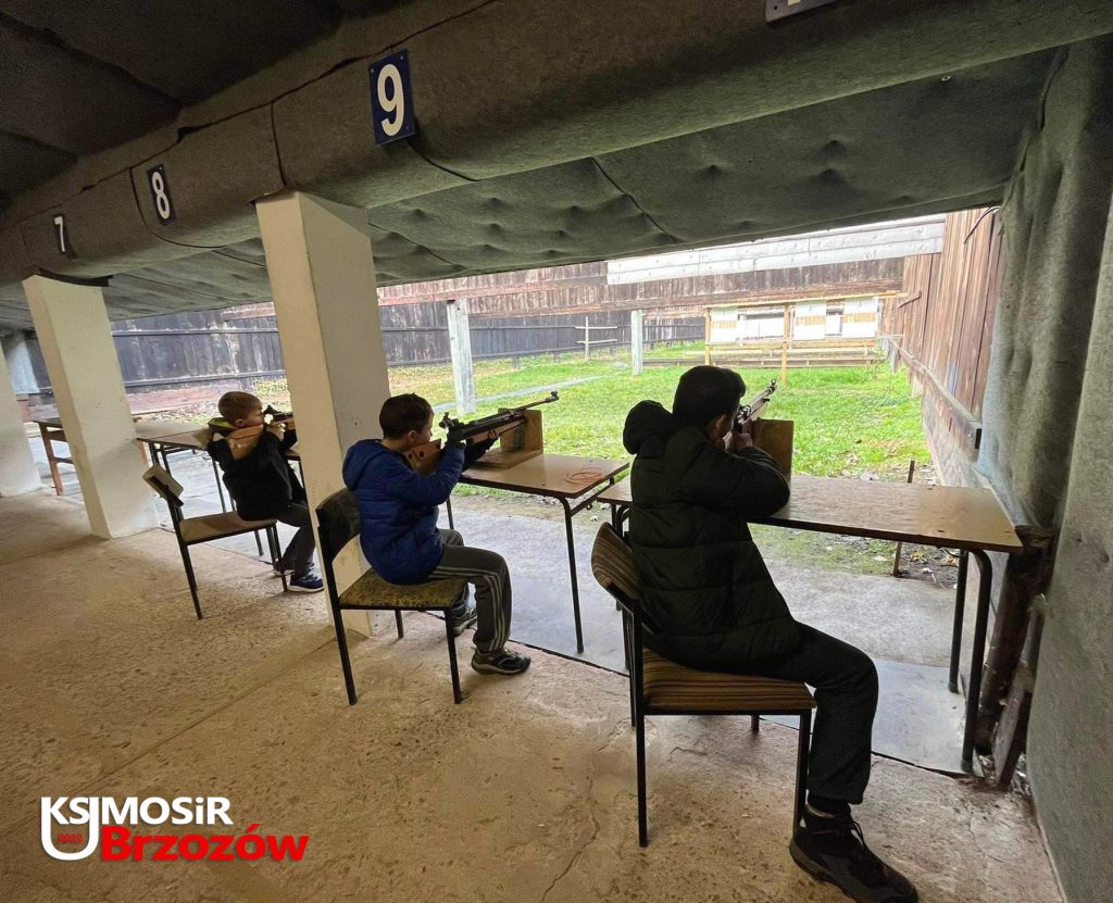 Podsumowanie zawodów strzeleckich UKS MOSiR Brzozów