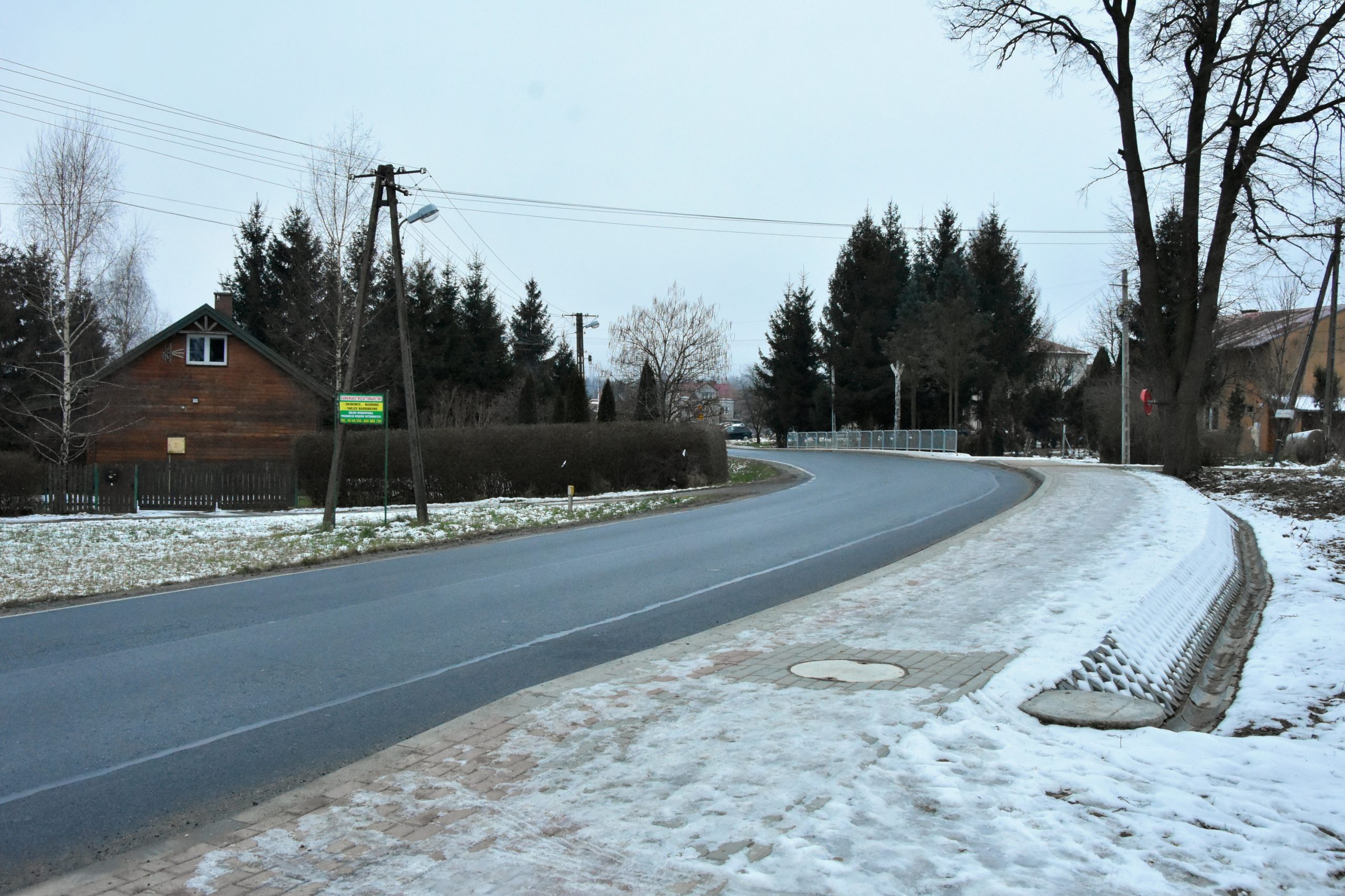 Zakończenie budowy chodnika w Humniskach