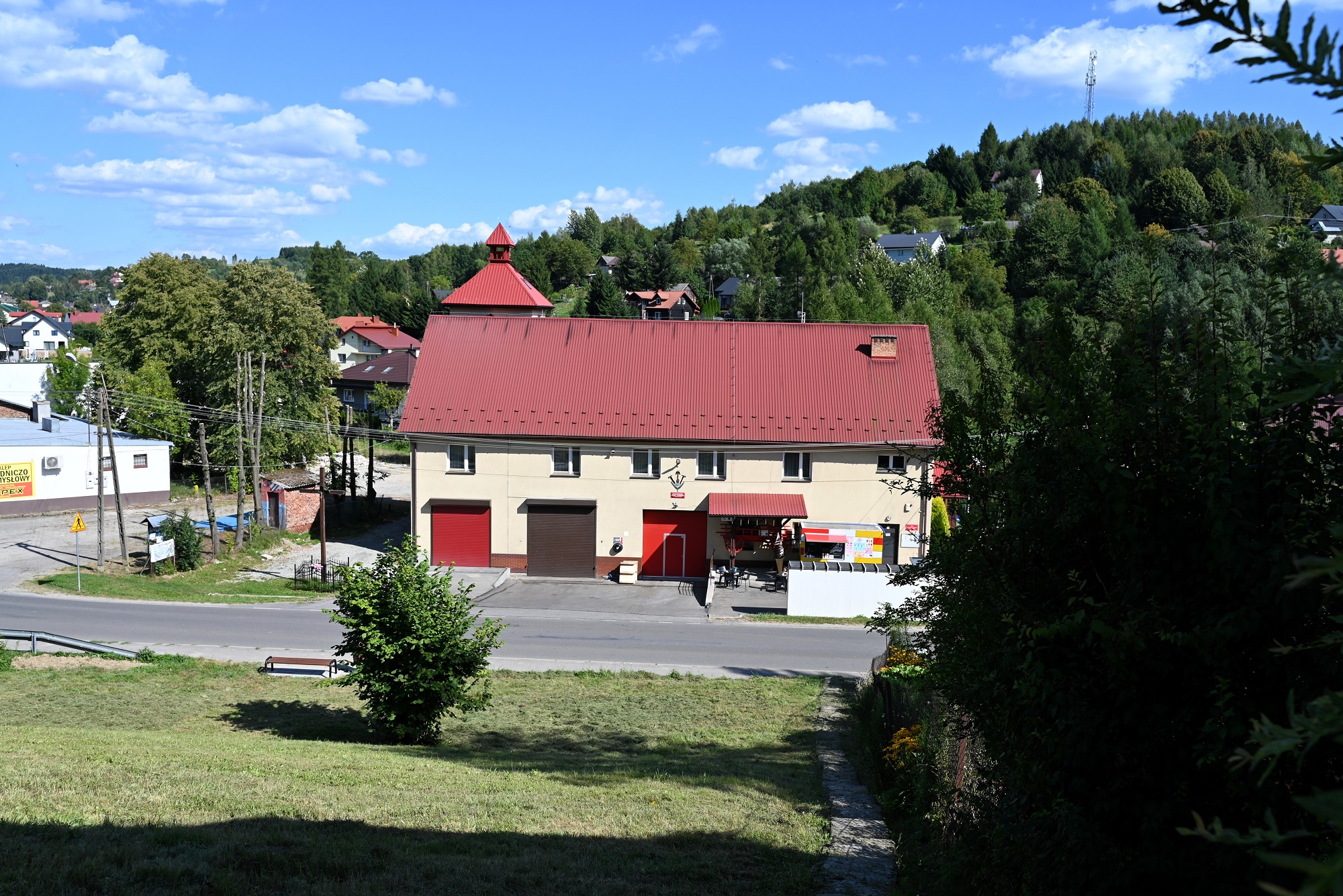 Nowa wieża na budynku OSP Przysietnica