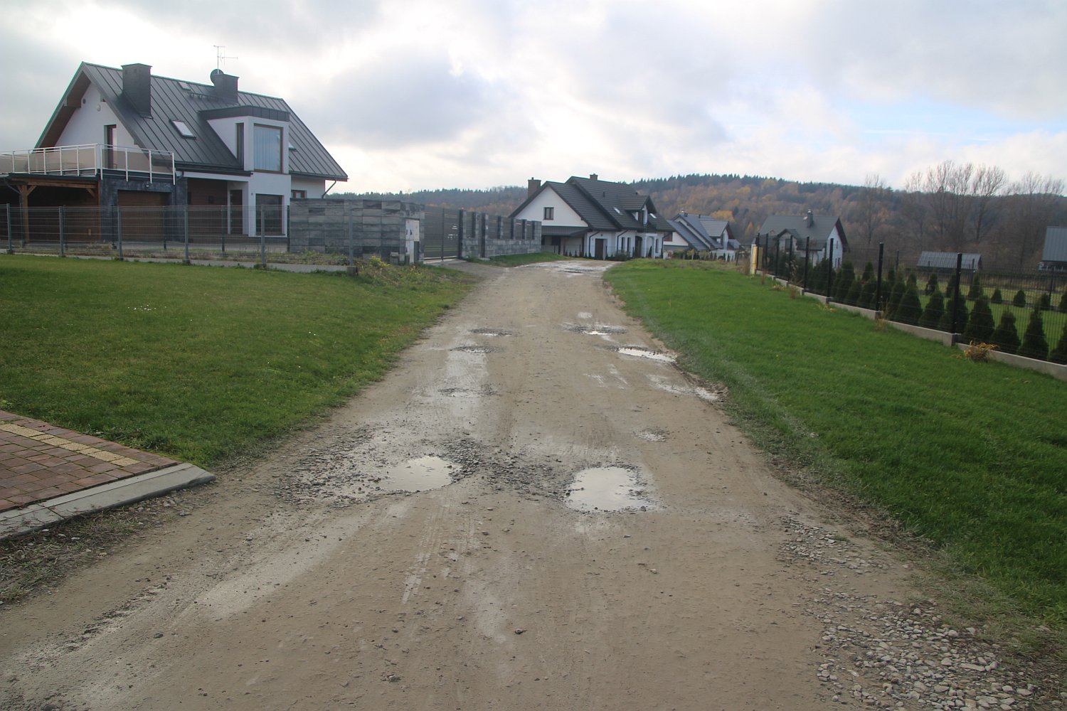 Gruntowny remont ul. Widokowej w Brzozowie